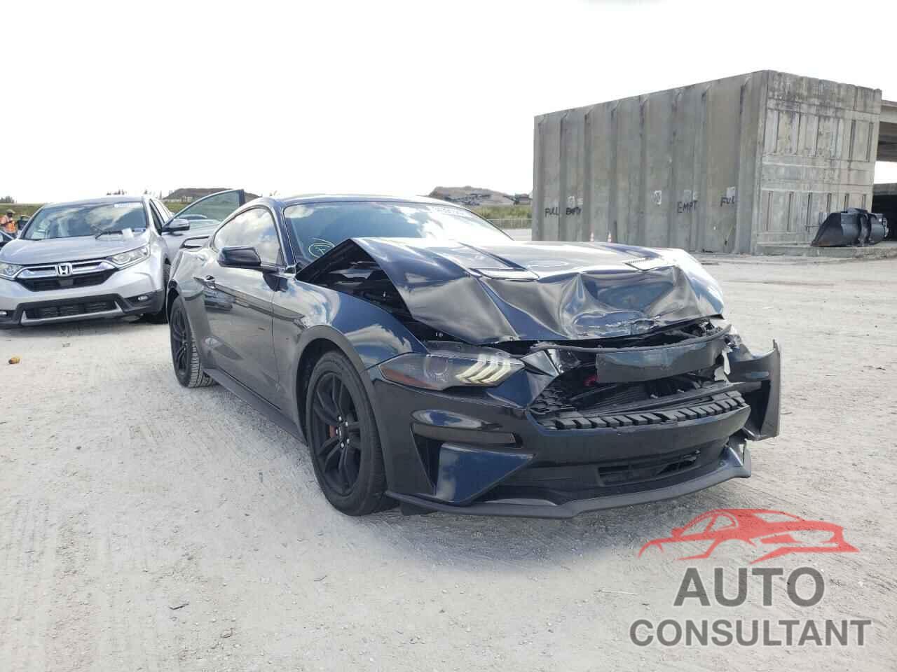 FORD MUSTANG 2018 - 1FA6P8TH1J5102102
