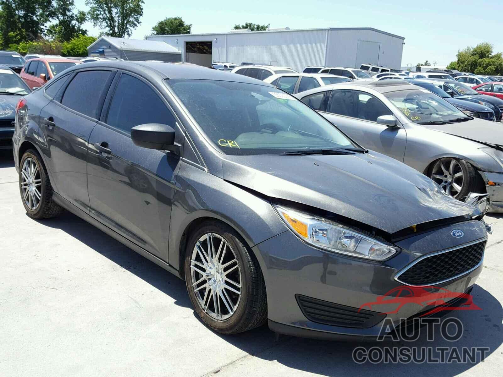 FORD FOCUS 2016 - 1FADP3E28GL221630
