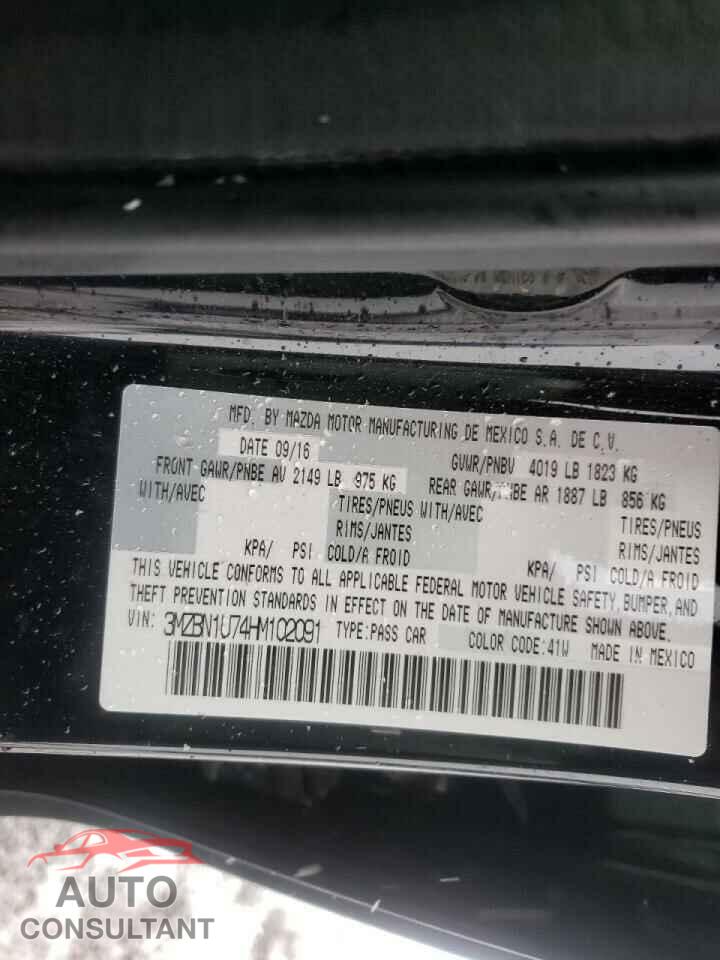 MAZDA 3 2017 - 3MZBN1U74HM102091