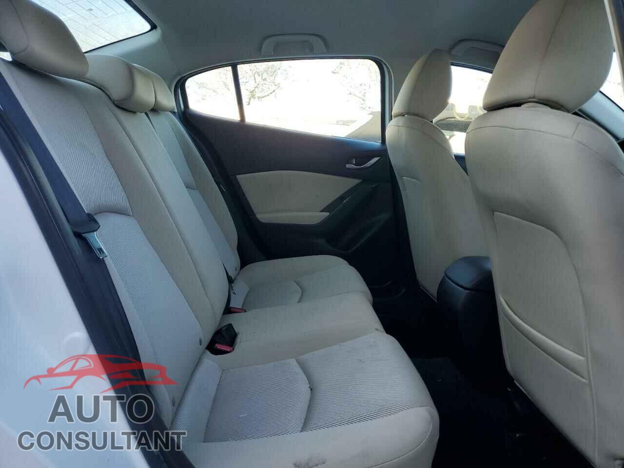 MAZDA 3 2017 - 3MZBN1U74HM155518