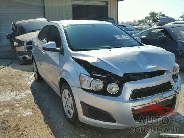 CHEVROLET SONIC 2015 - 1G1JA5SH8F4158484