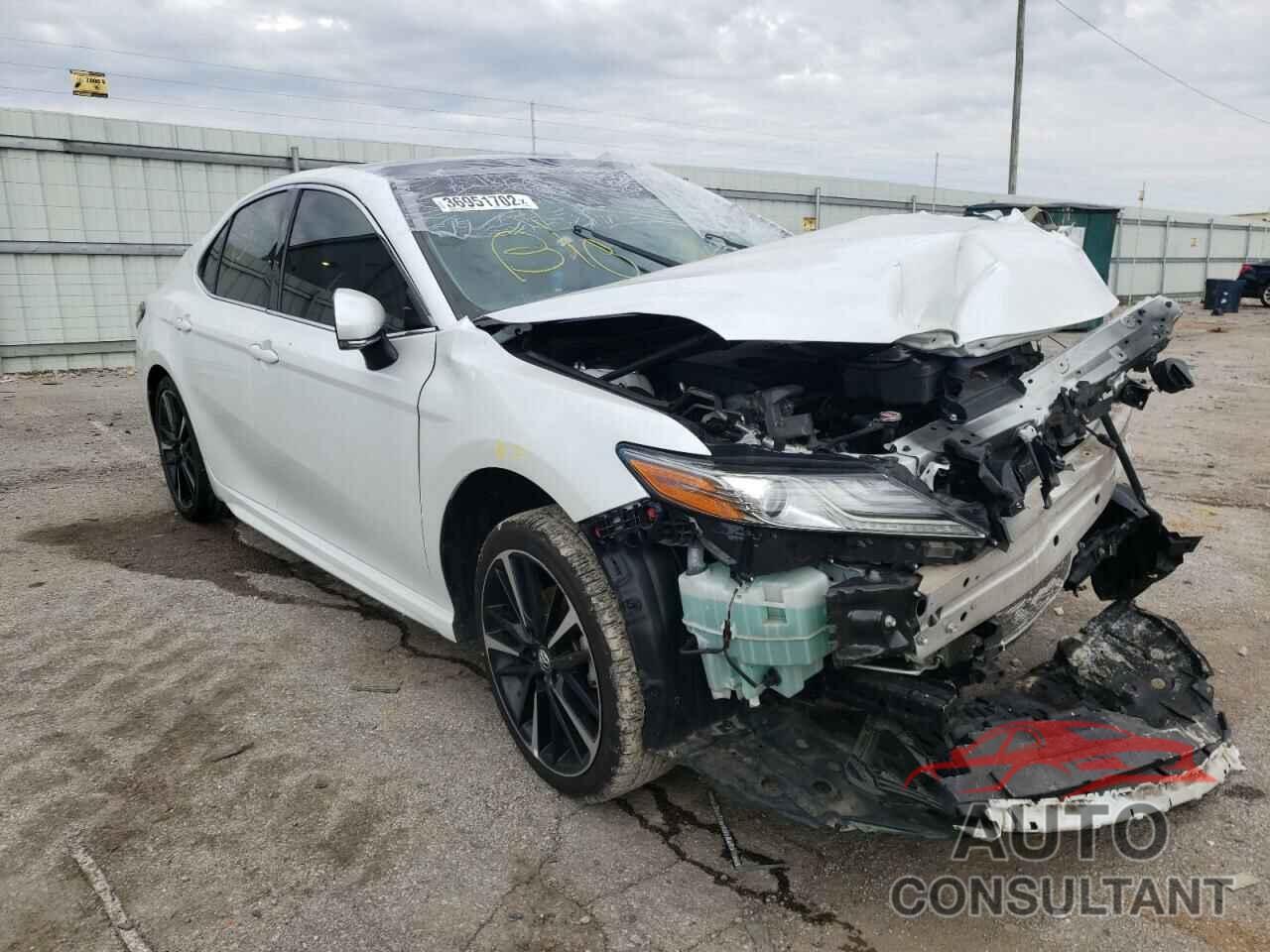 TOYOTA CAMRY 2019 - 4T1B61HK0KU712308