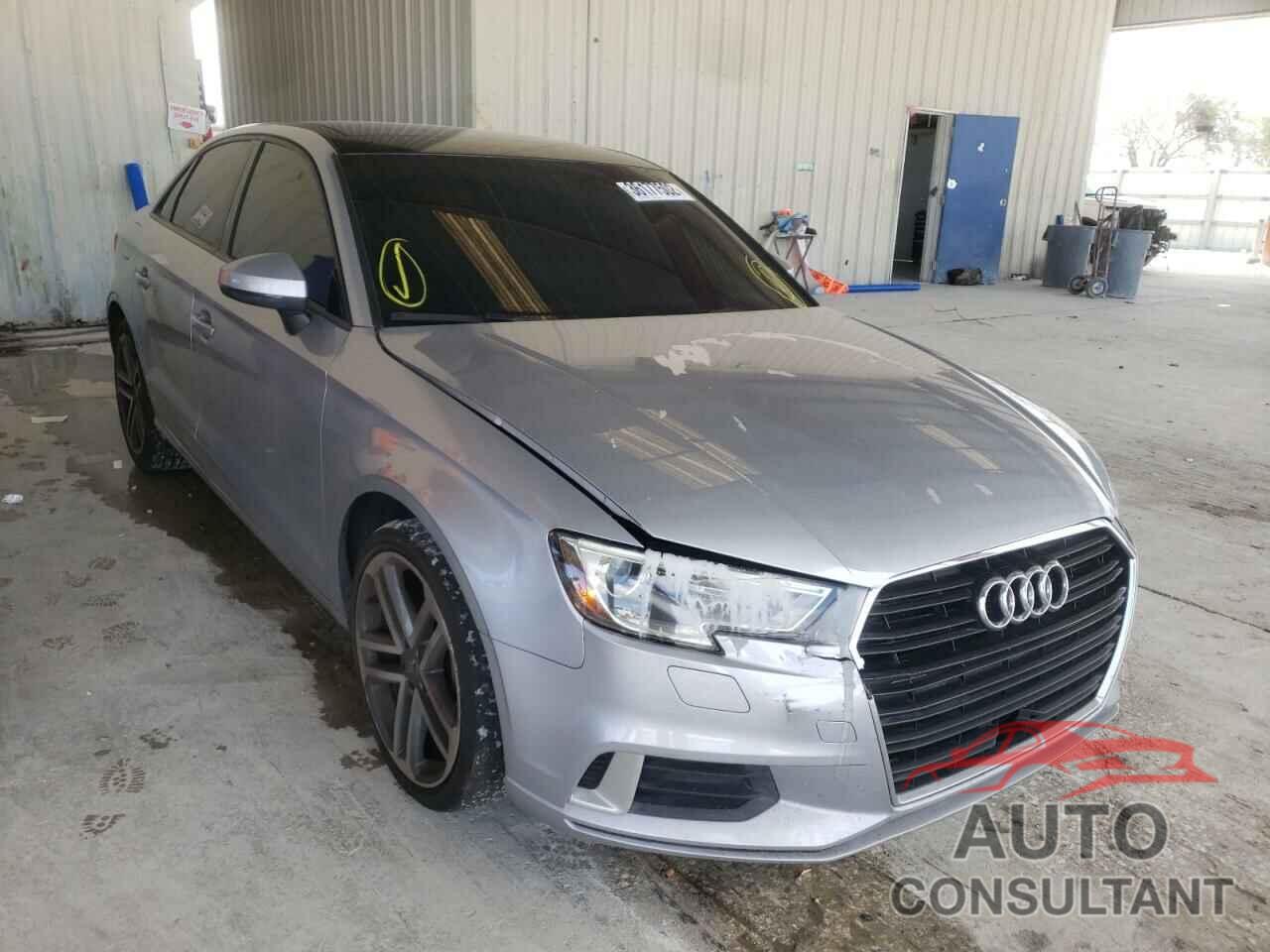 AUDI A3 2017 - WAUAUGFF9H1044319