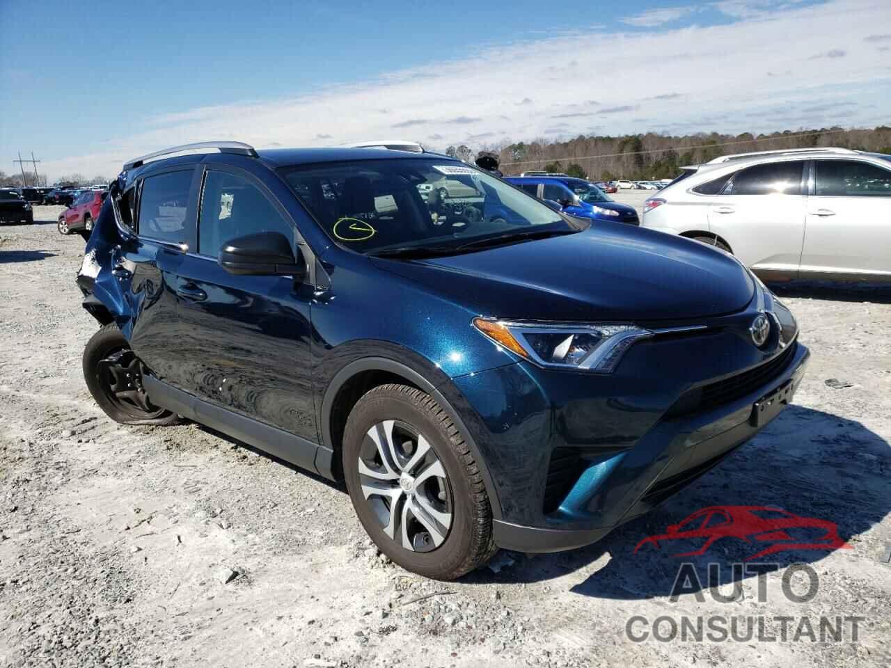 TOYOTA RAV4 2017 - JTMBFREV6HJ714558