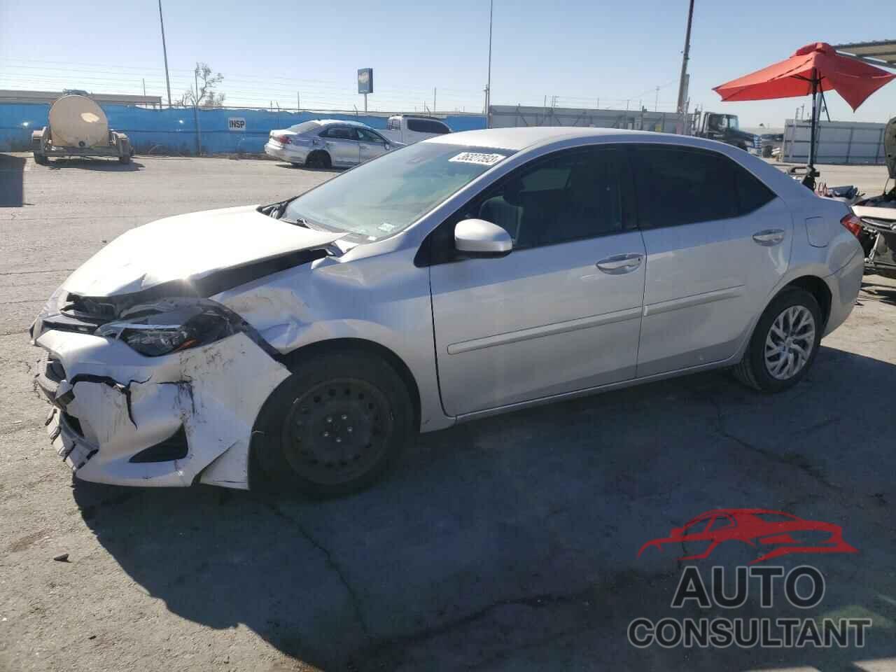 TOYOTA COROLLA 2018 - 2T1BURHE5JC000830