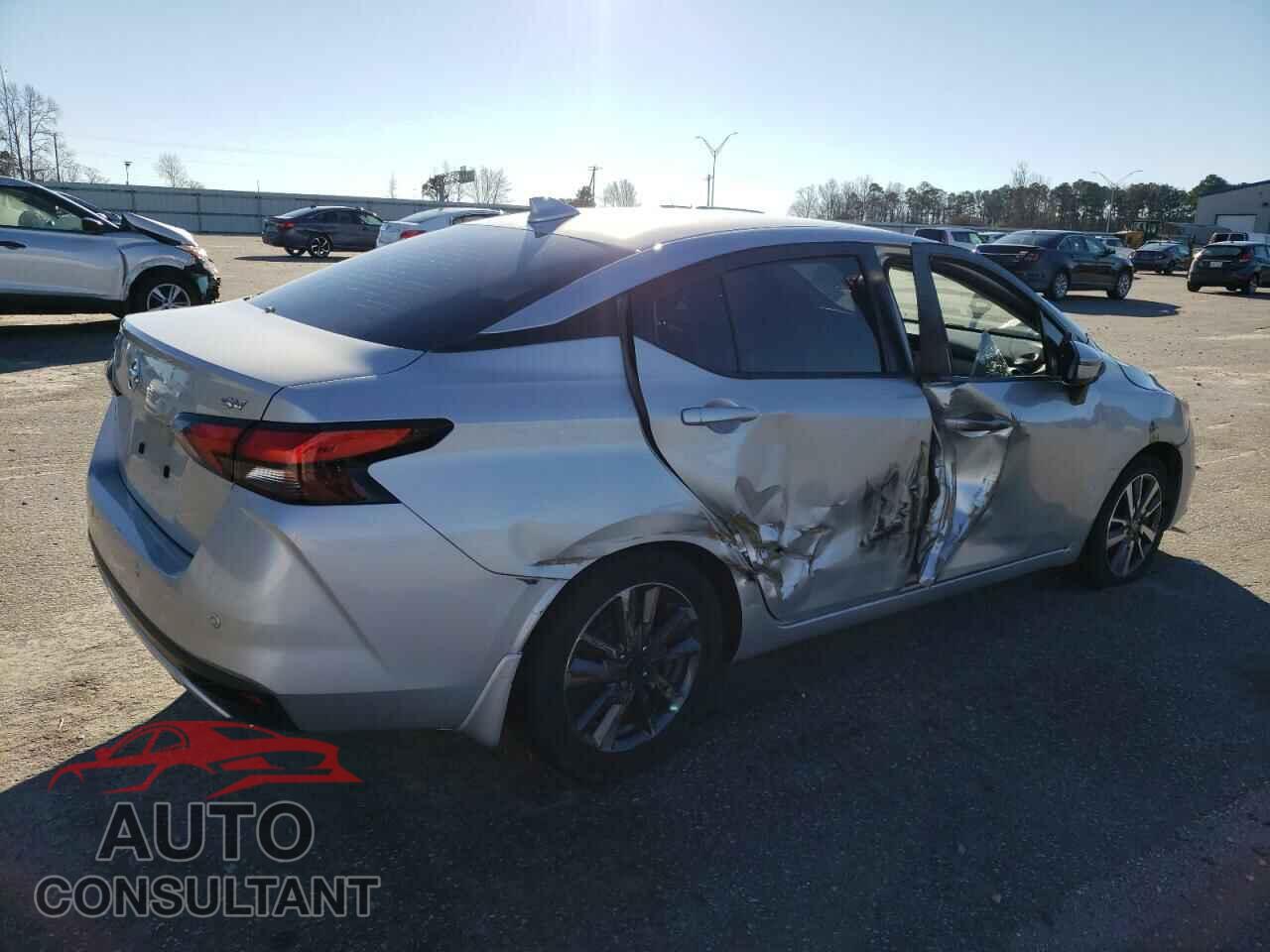 NISSAN VERSA 2020 - 3N1CN8EV4LL806743