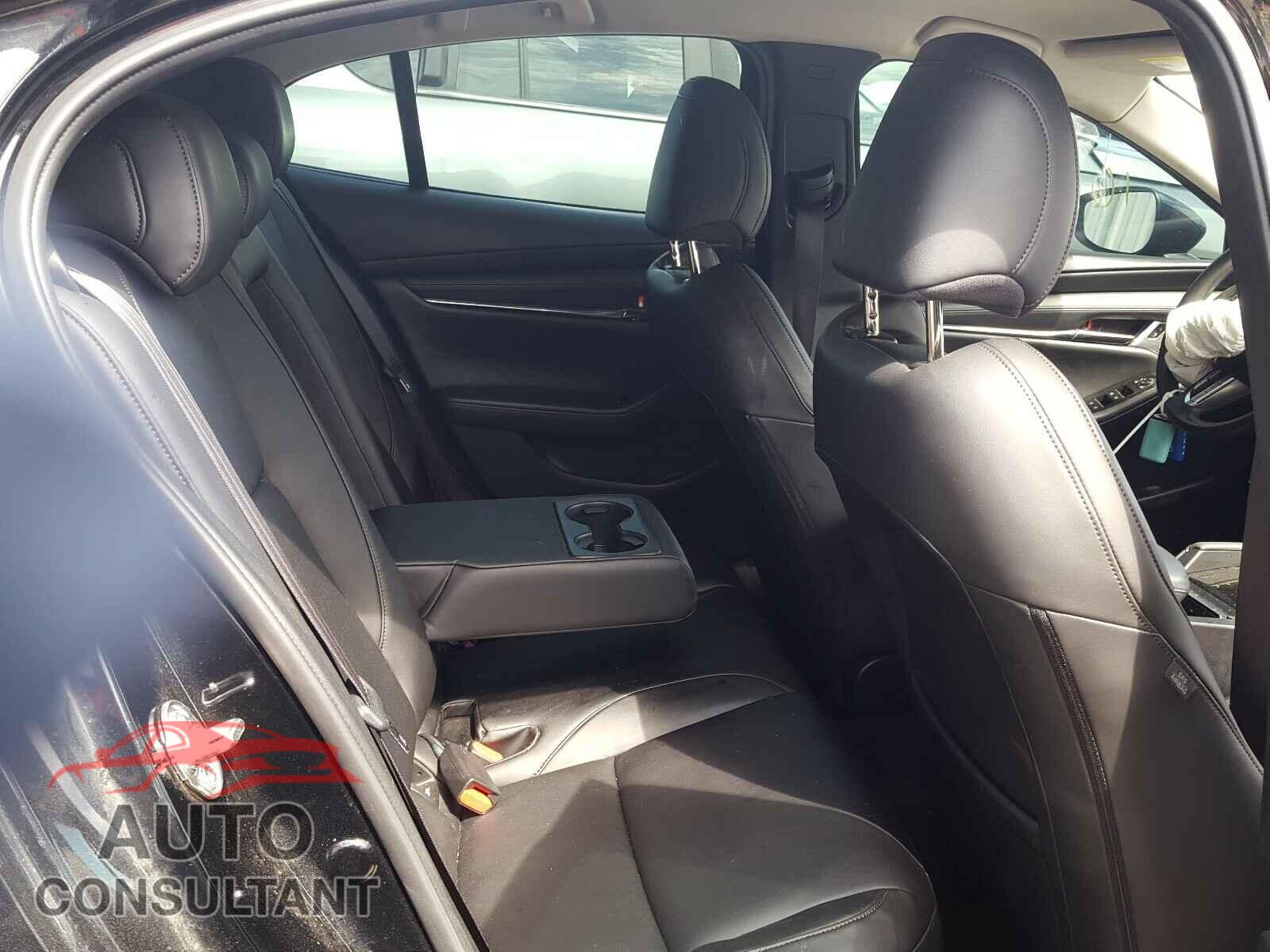 MAZDA 3 2019 - JM1BPACL7K1111710