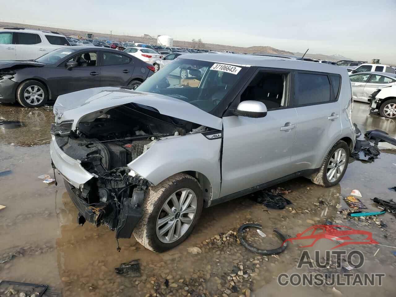 KIA SOUL 2018 - KNDJP3A5XJ7545711