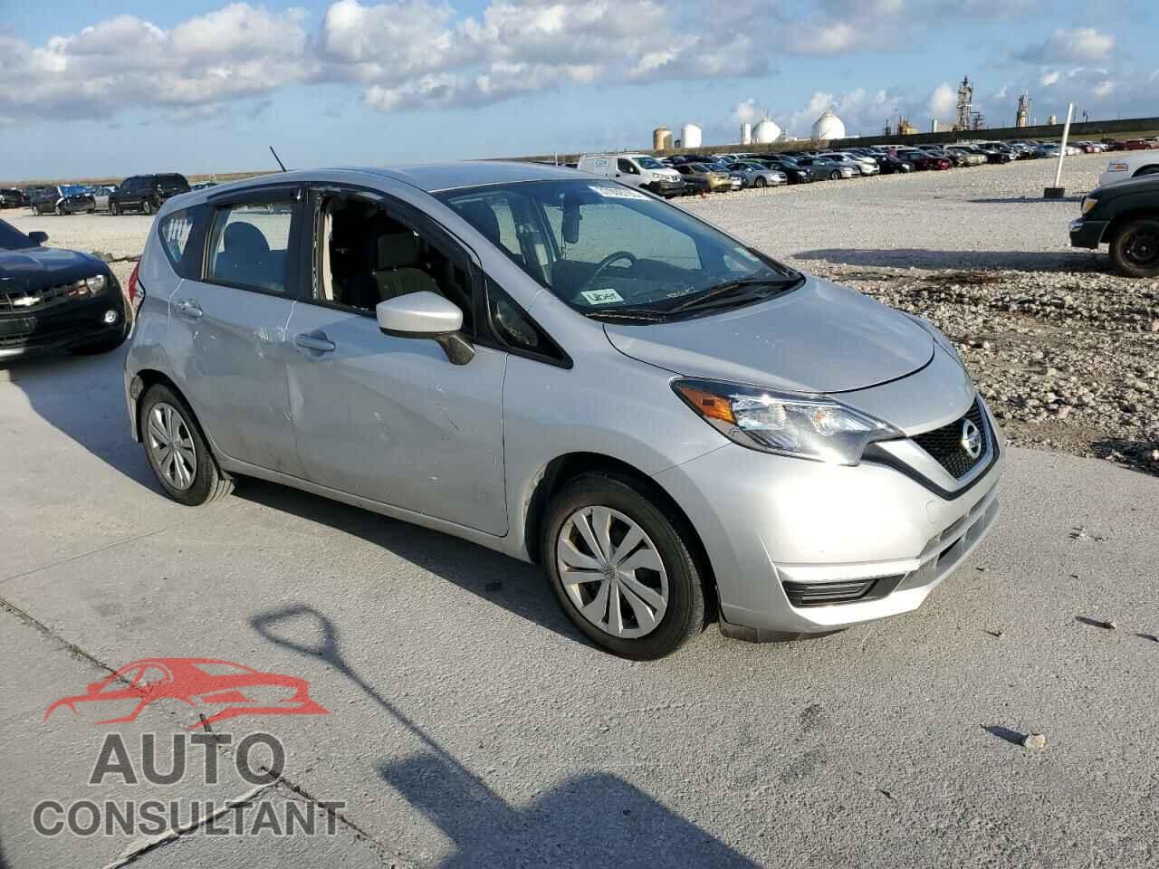 NISSAN VERSA 2017 - 3N1CE2CP1HL355537