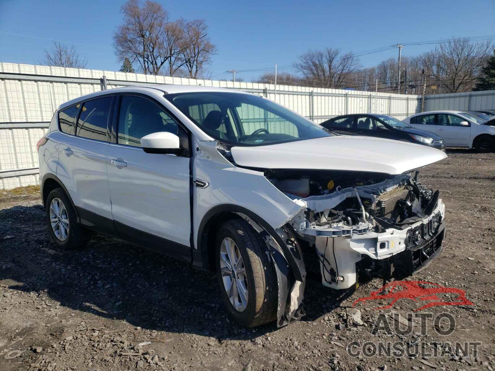 FORD ESCAPE 2019 - 1FMCU9GD3KUA73272