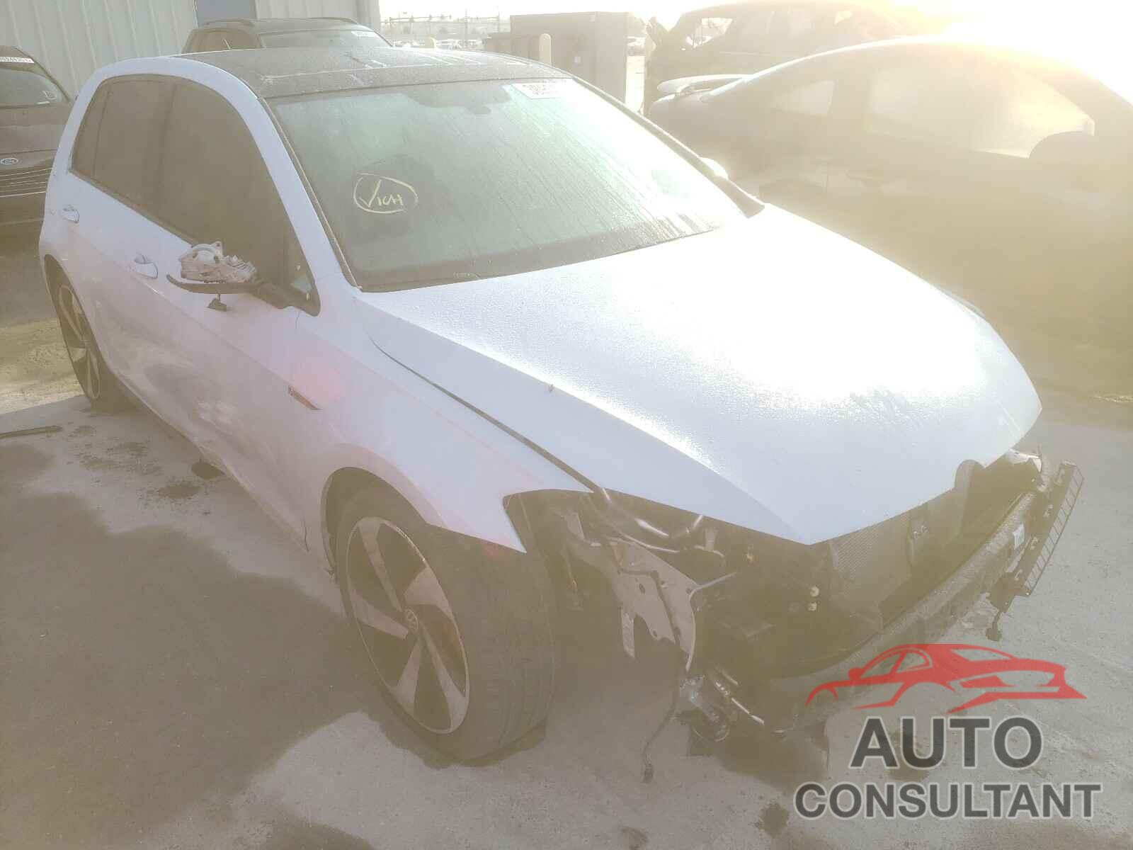 VOLKSWAGEN GTI 2020 - 3VW5T7AU8LM004495