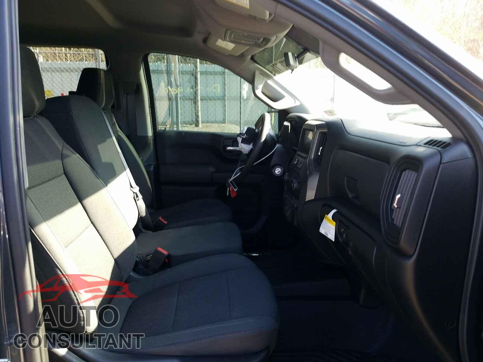 CHEVROLET SILVERADO 2020 - 1GCPYCEF9LZ189673