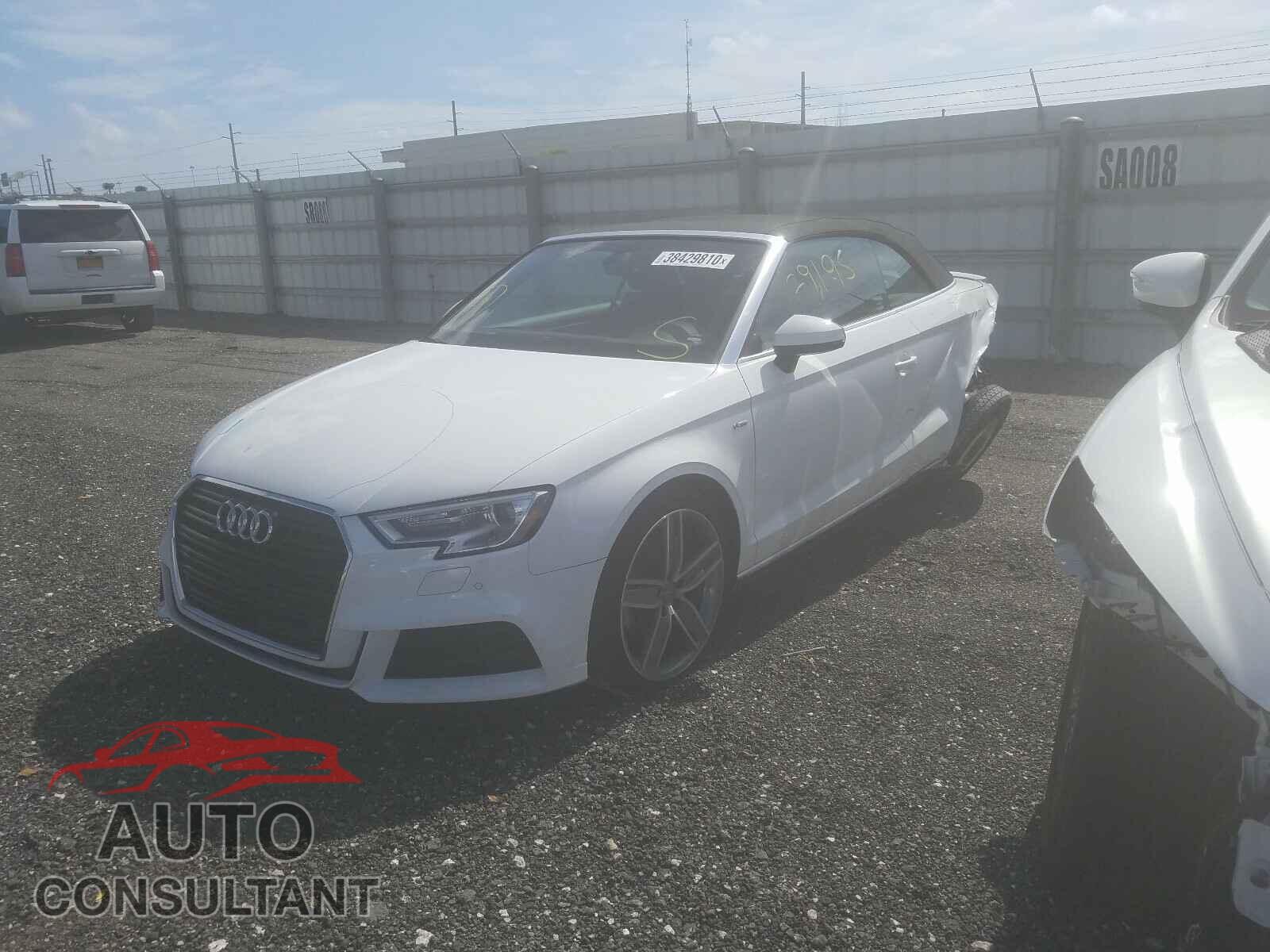 AUDI A3 2018 - WAU5ULFF6J1005347