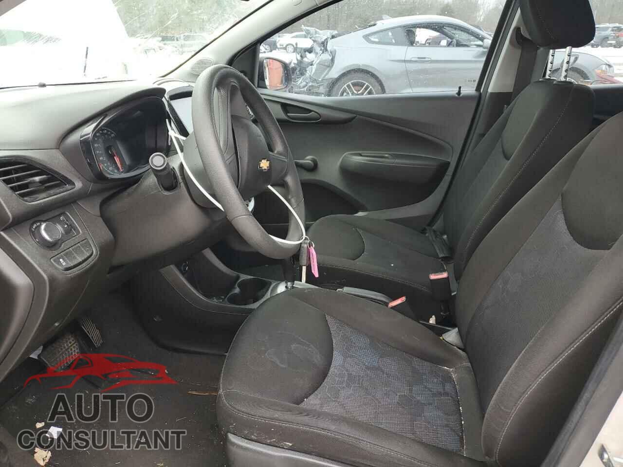 CHEVROLET SPARK 2017 - KL8CB6SA3HC839188