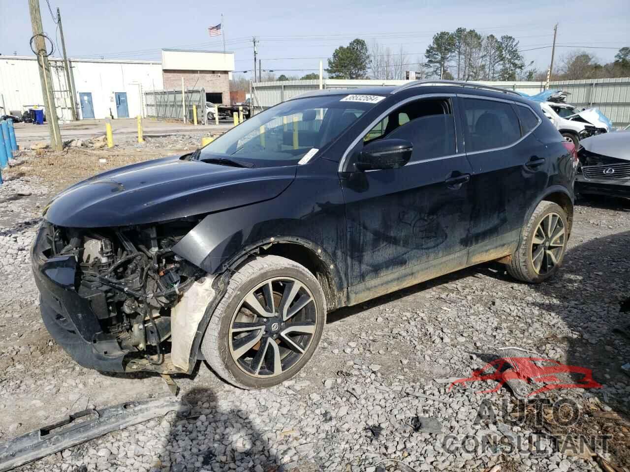 NISSAN ROGUE 2018 - JN1BJ1CR9JW289452