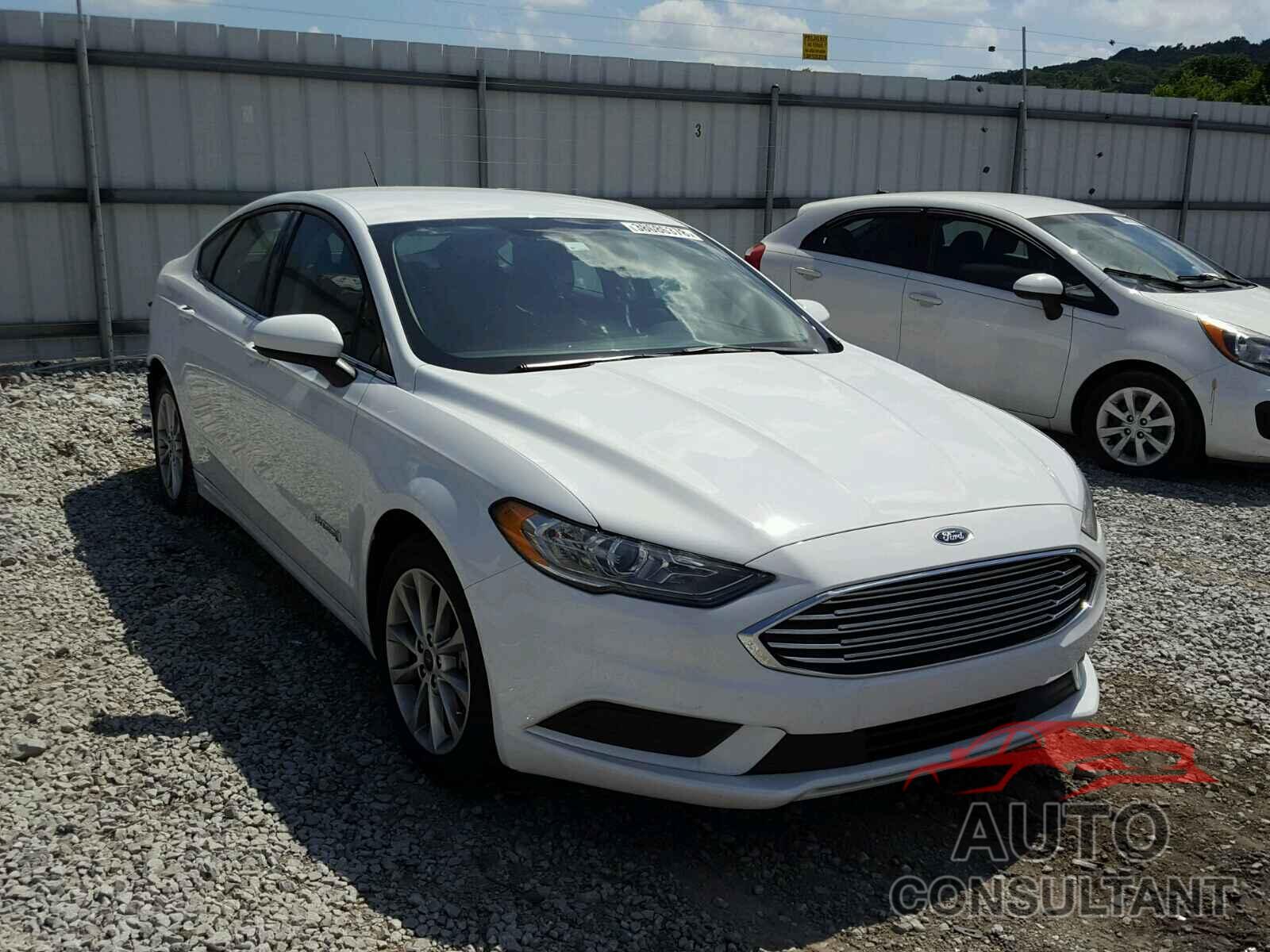 FORD FUSION 2017 - 3FA6P0LU5HR358006