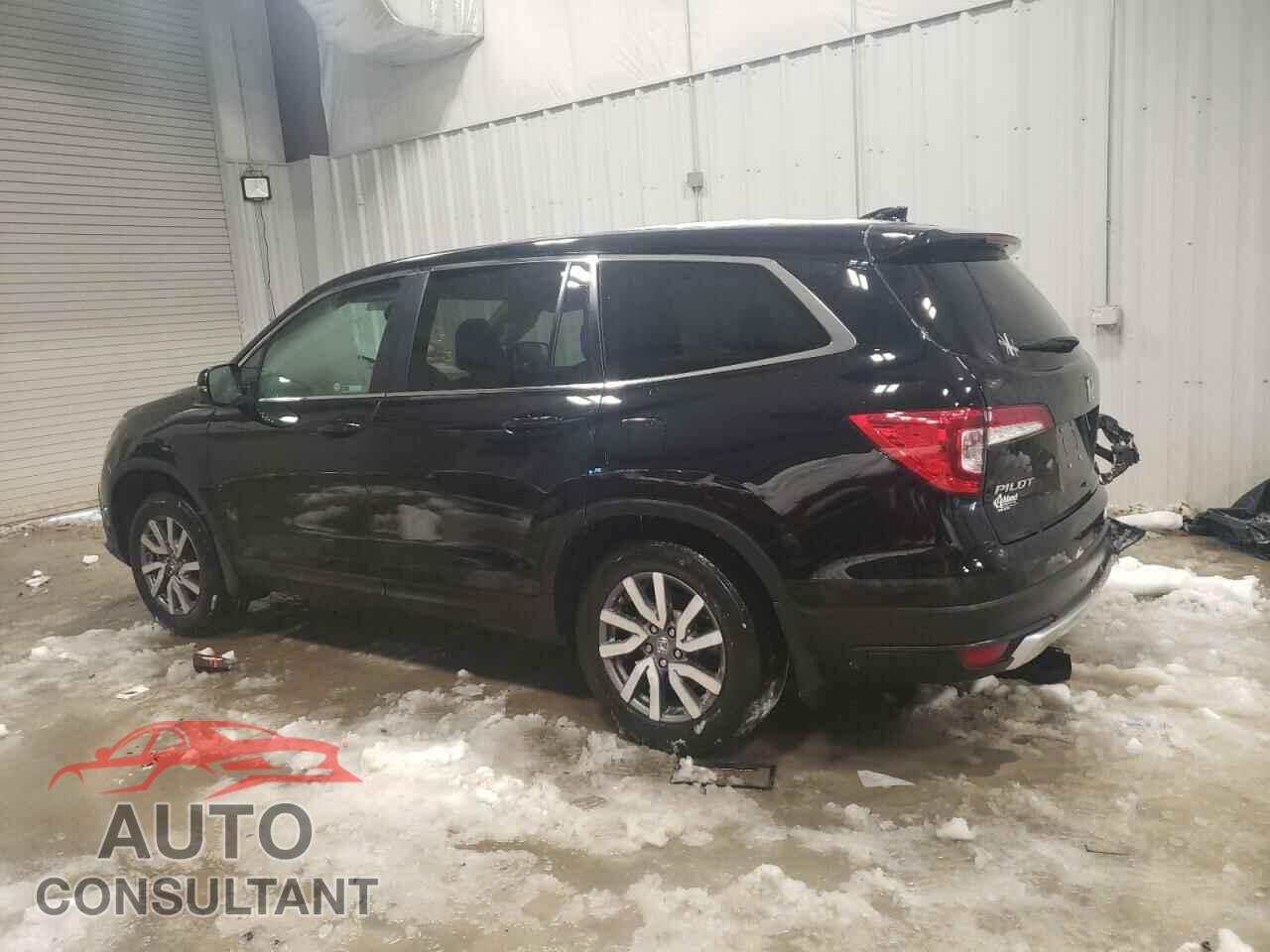 HONDA PILOT 2021 - 5FNYF6H52MB041645