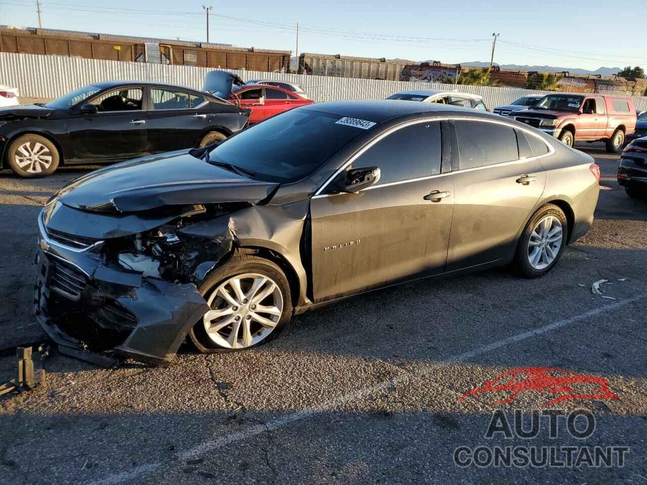 CHEVROLET MALIBU 2017 - 1G1ZE5ST4HF248363