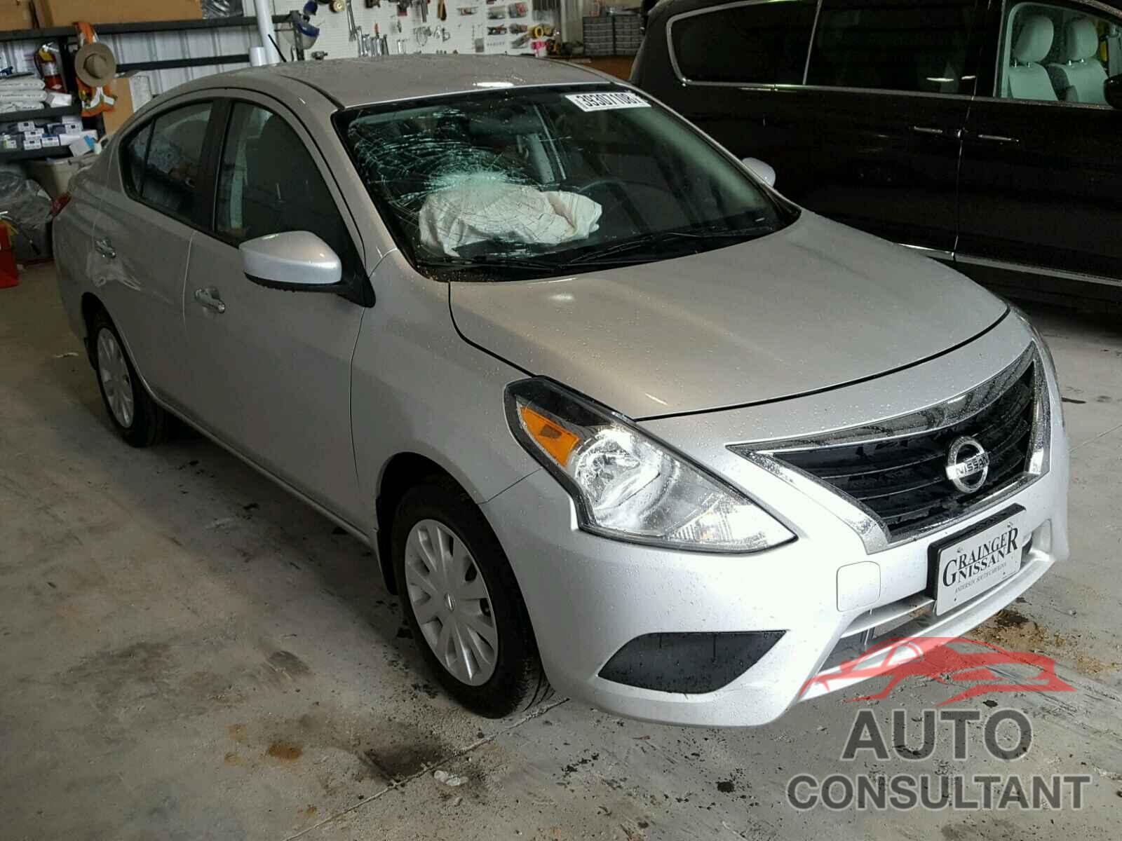NISSAN VERSA 2017 - 3N1CN7AP8HL832285