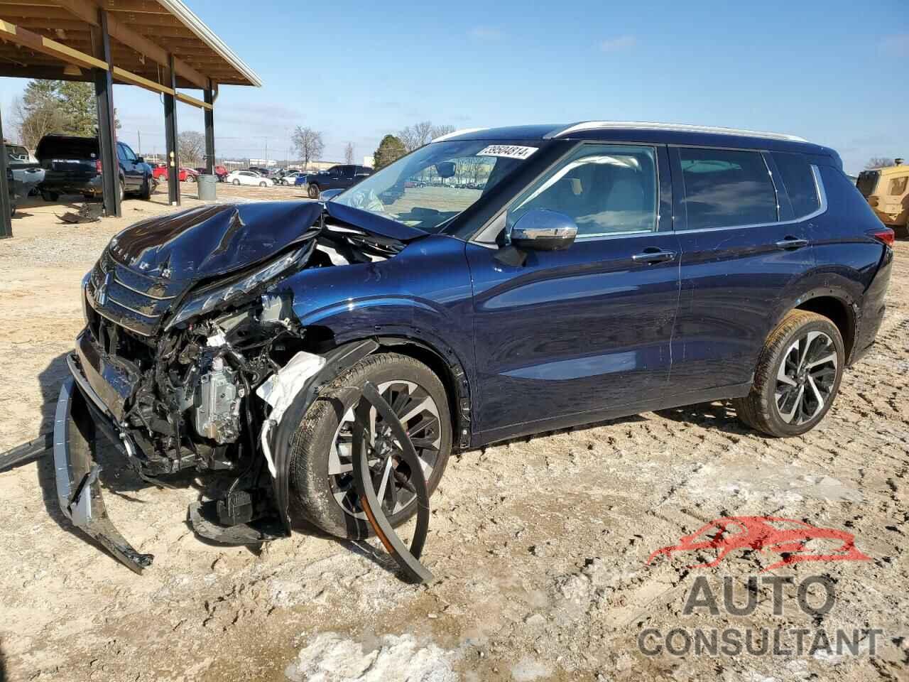 MITSUBISHI OUTLANDER 2023 - JA4J3VA84PZ007370