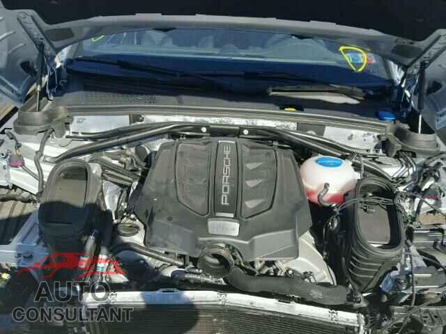 PORSCHE MACAN 2015 - WP1AB2A58FLB67829