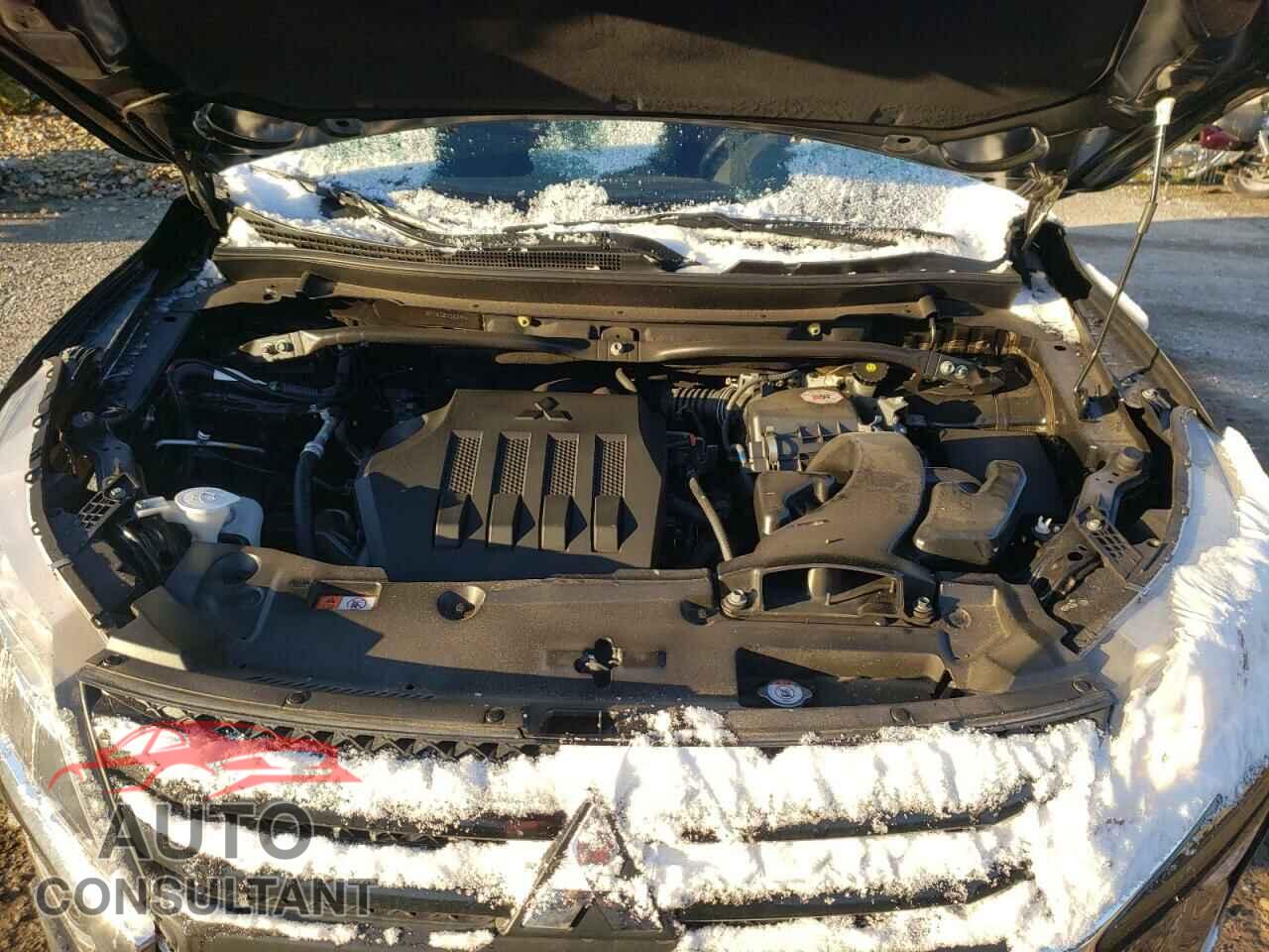 MITSUBISHI ECLIPSE 2018 - JA4AT4AA3JZ056290