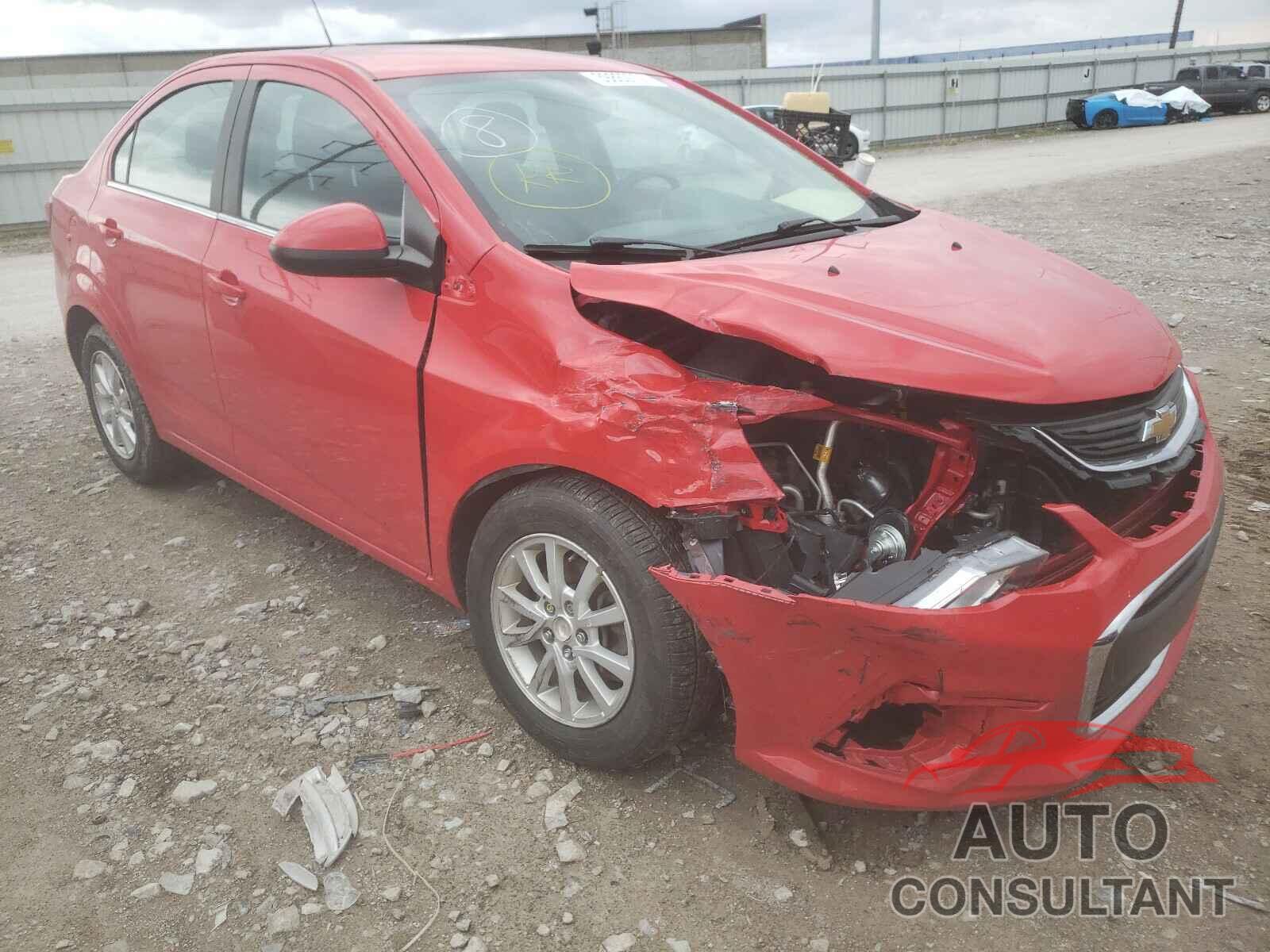 CHEVROLET SONIC 2017 - 1G1JD5SH9H4114665