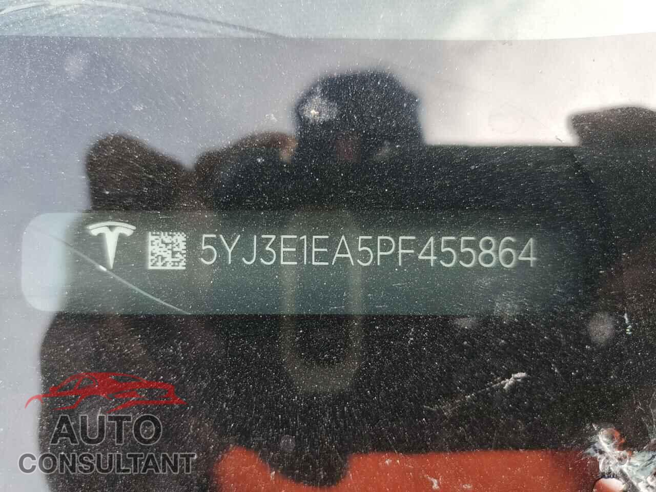 TESLA MODEL 3 2023 - 5YJ3E1EA5PF455864