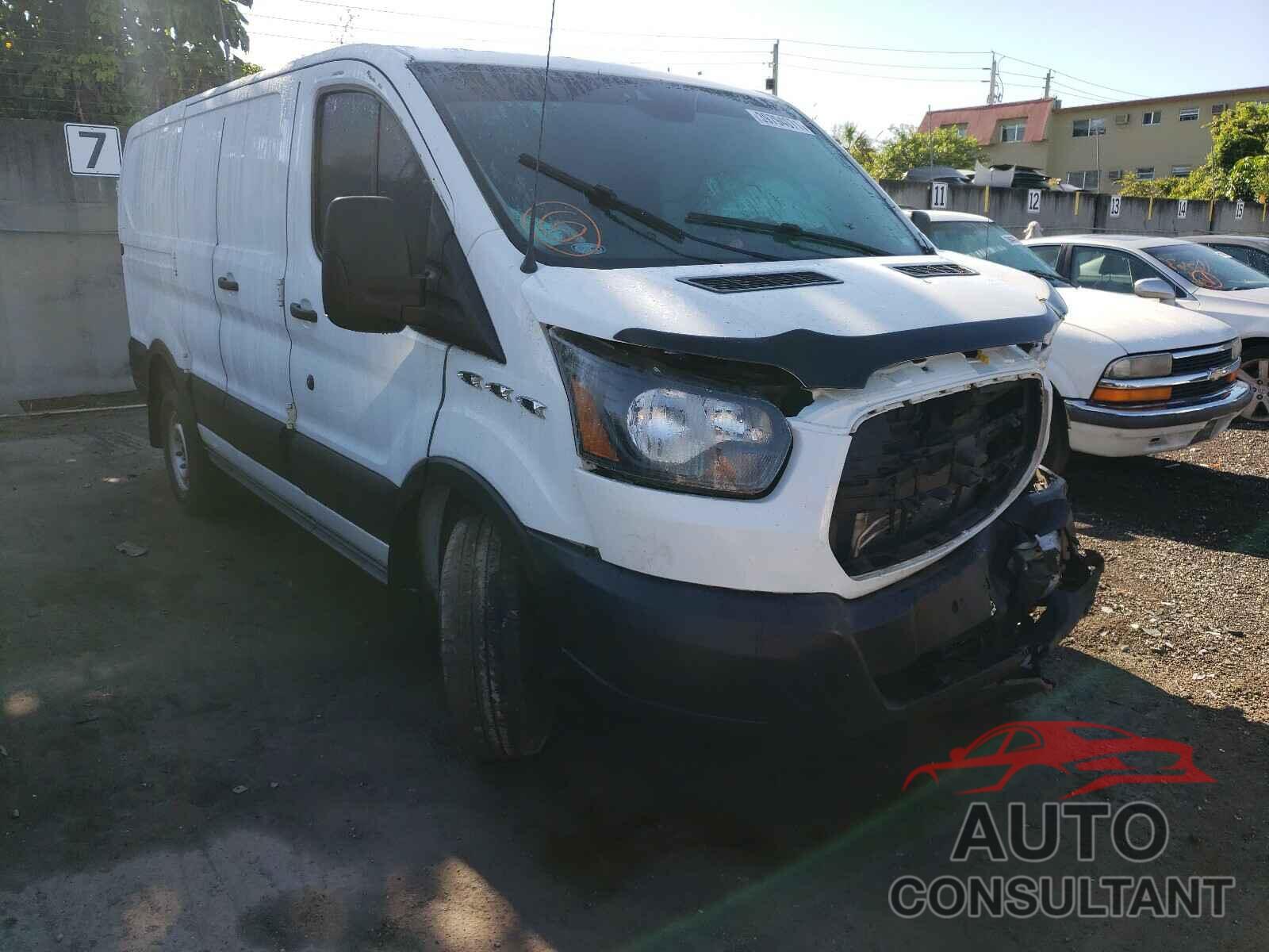 FORD TRANSIT CO 2019 - 1FTYR1ZM0KKA75177