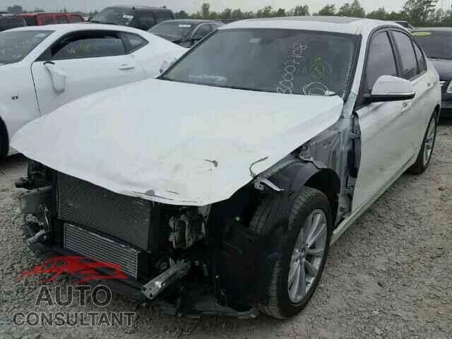 BMW 3 SERIES 2017 - WBA8A9C54HK619645
