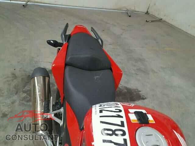HONDA CB CYCLE 2015 - MLHNC5213F5102207