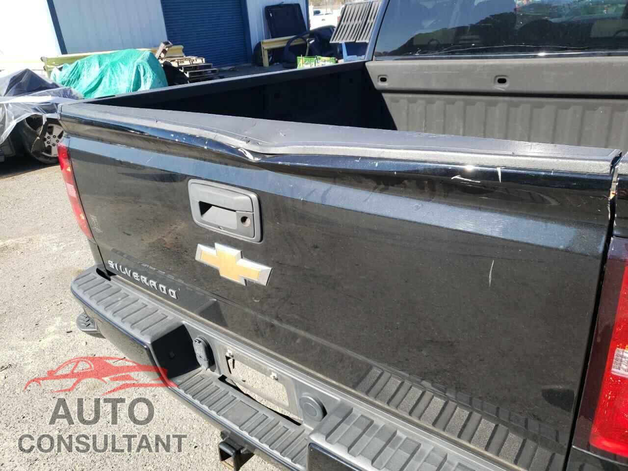 CHEVROLET SILVERADO 2018 - 3GCUKPEC6JG346915