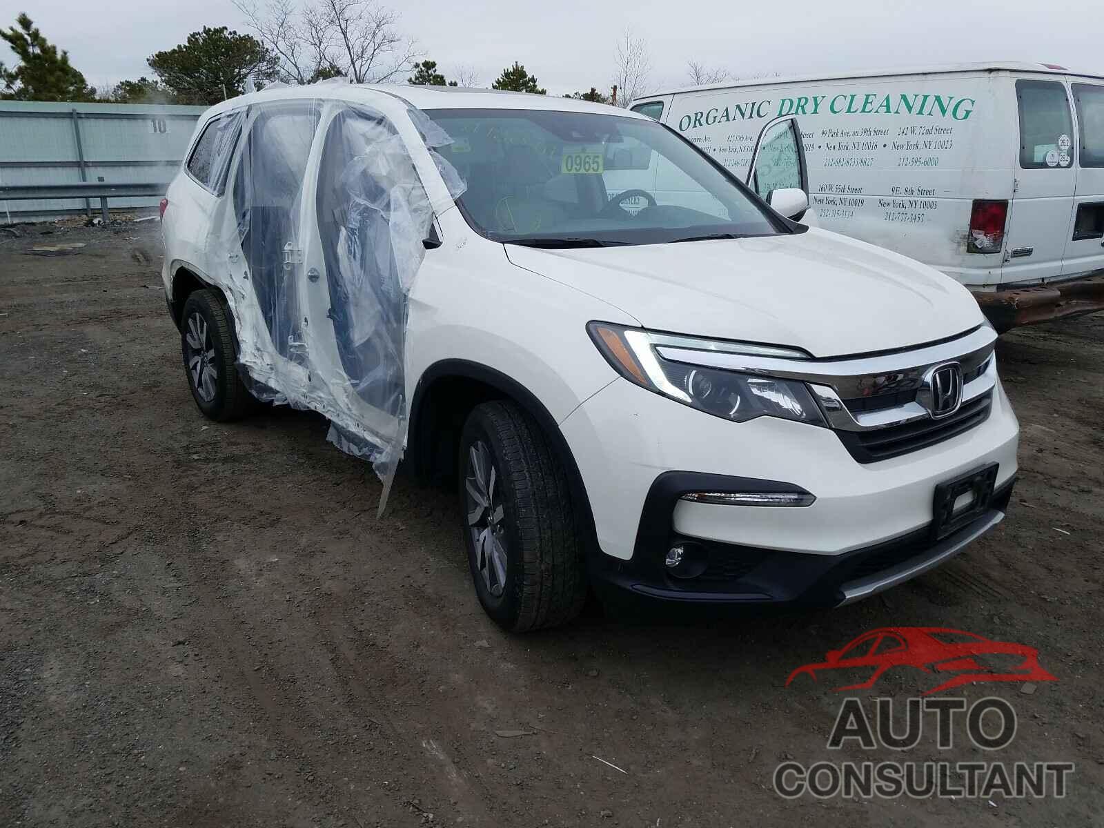 HONDA PILOT 2019 - 5FNYF6H44KB040775
