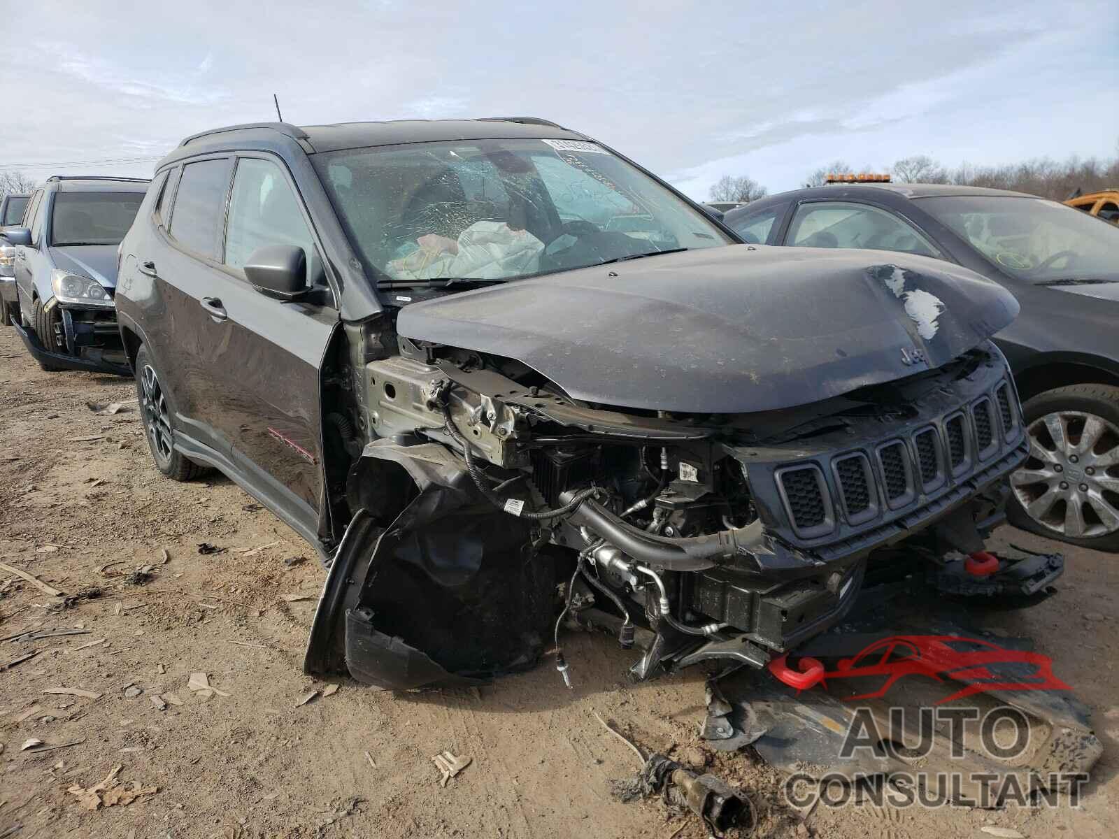 JEEP COMPASS 2019 - 3C4NJDDB9KT739668