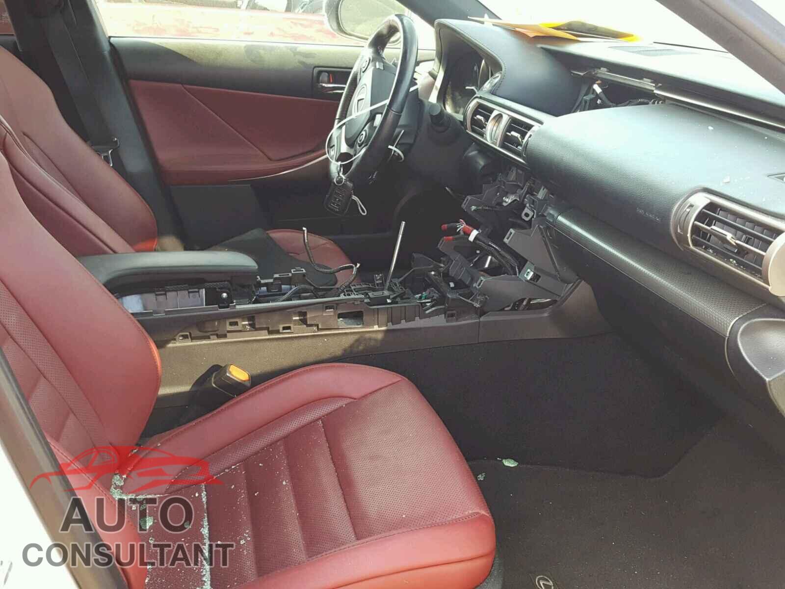 LEXUS IS 2016 - JTHBA1D23G5011786