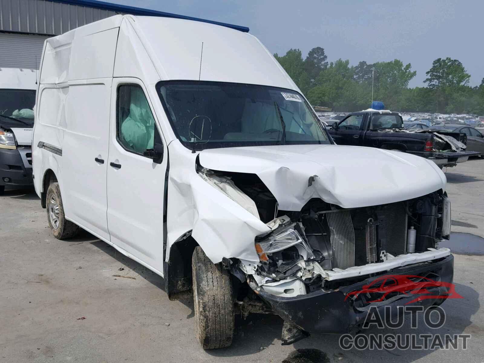 NISSAN NV 2017 - 1N6BF0LY0HN810748