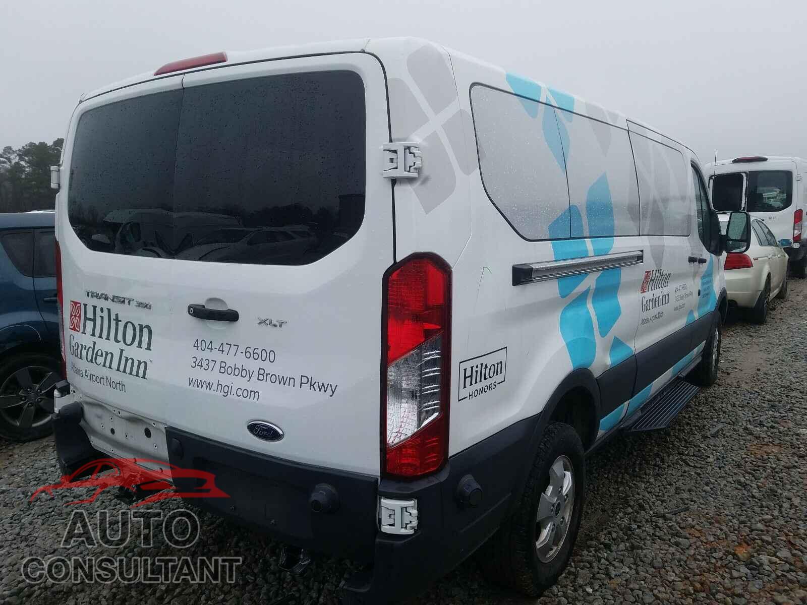 FORD TRANSIT CO 2018 - 1FBZX2YM8JKB05577