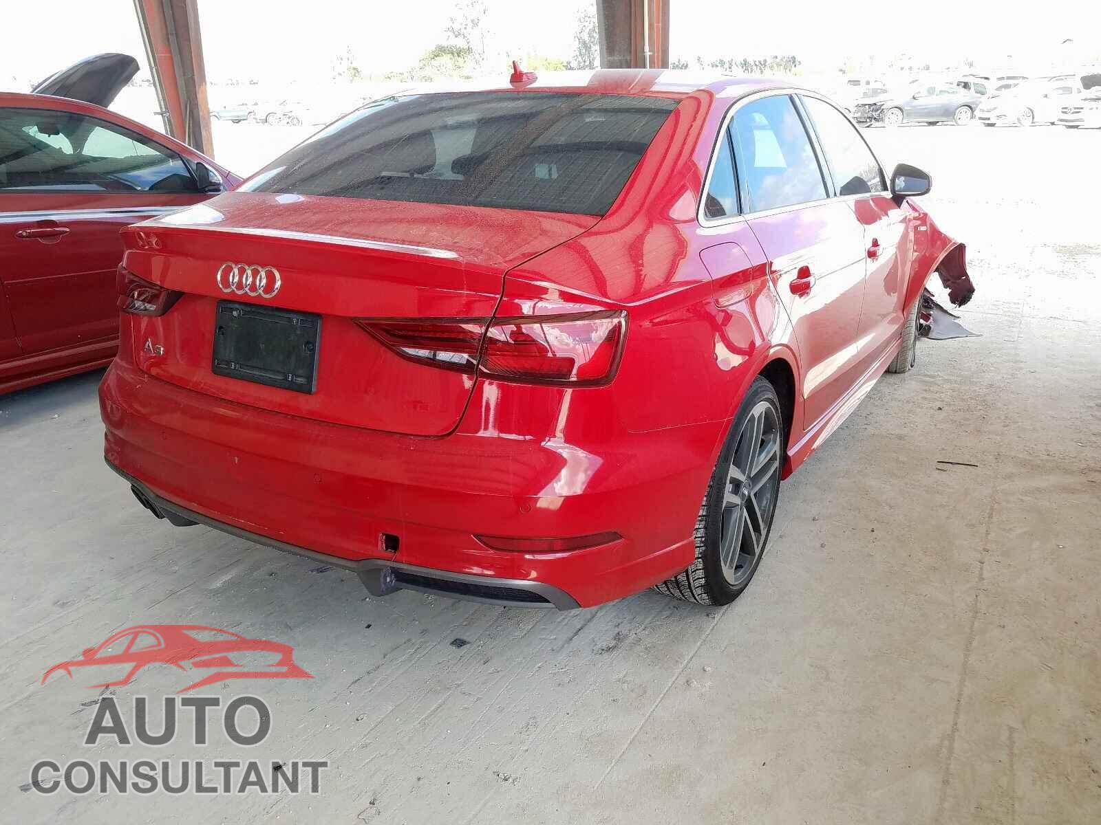 AUDI A3 2018 - WAUGUGFF7J1020665