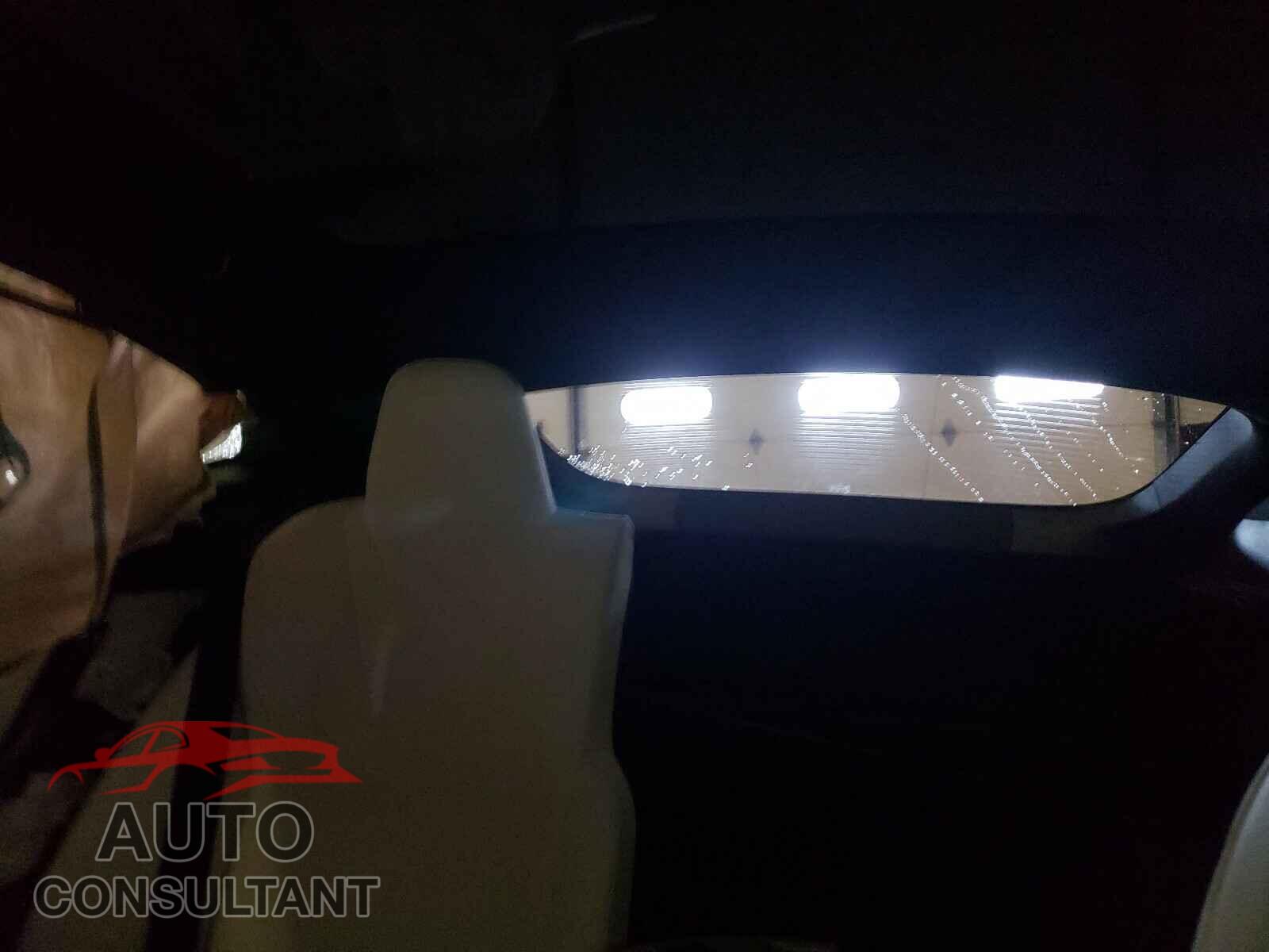 TESLA MODEL S 2020 - 5YJSA1E47LF397073