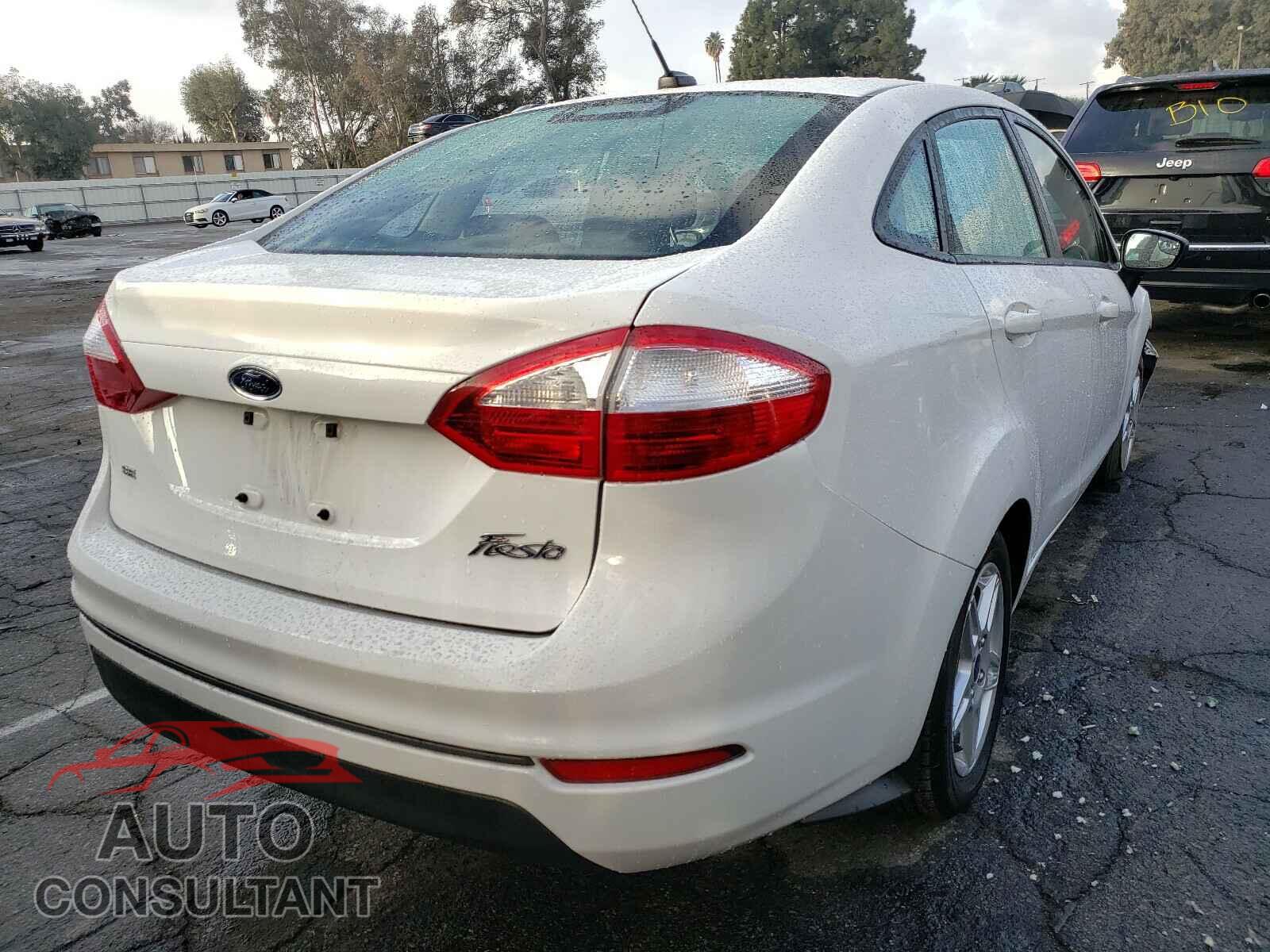 FORD FIESTA 2017 - 3FADP4BJ2HM145128