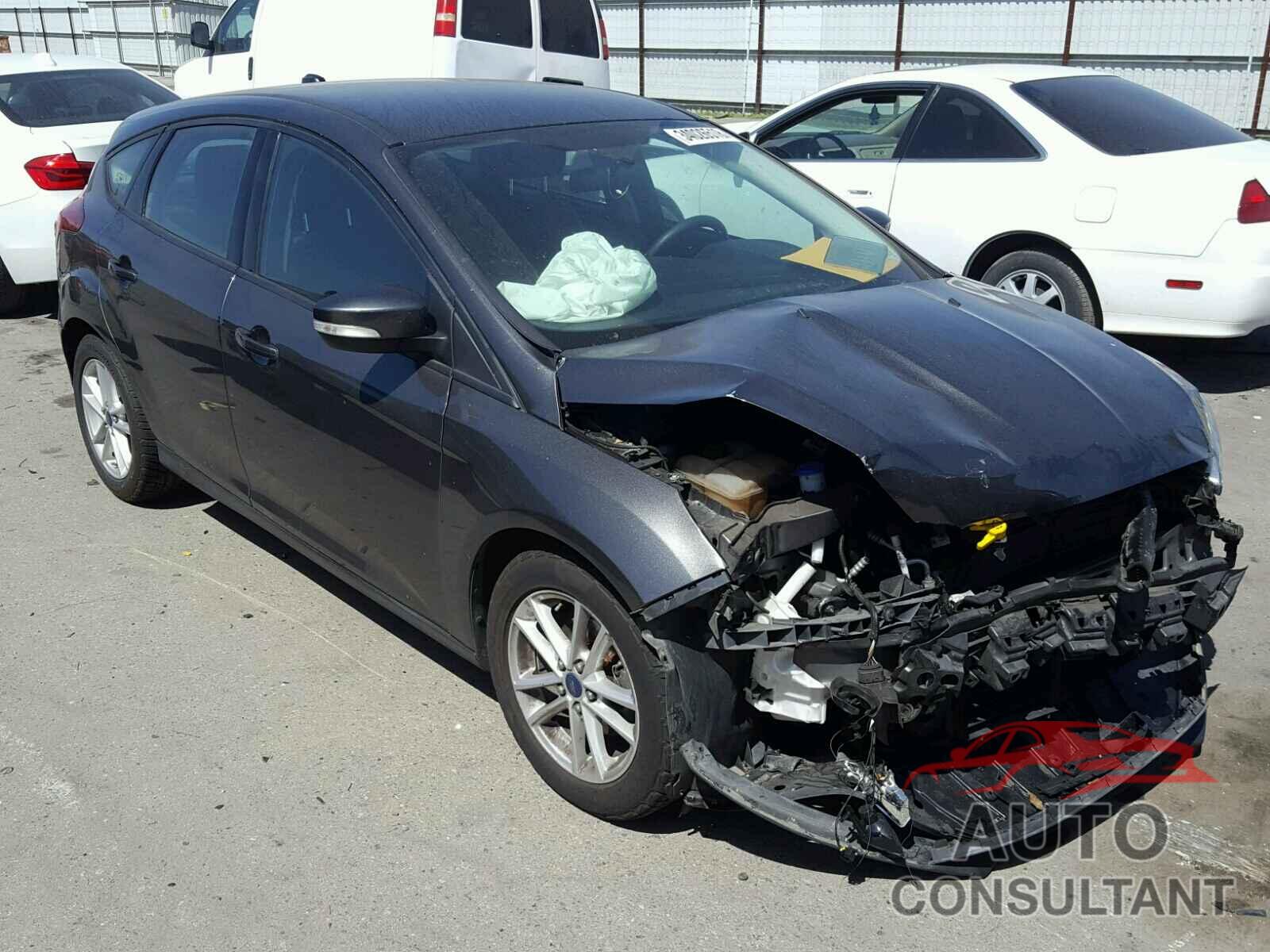FORD FOCUS 2015 - 1FADP3K21FL307929