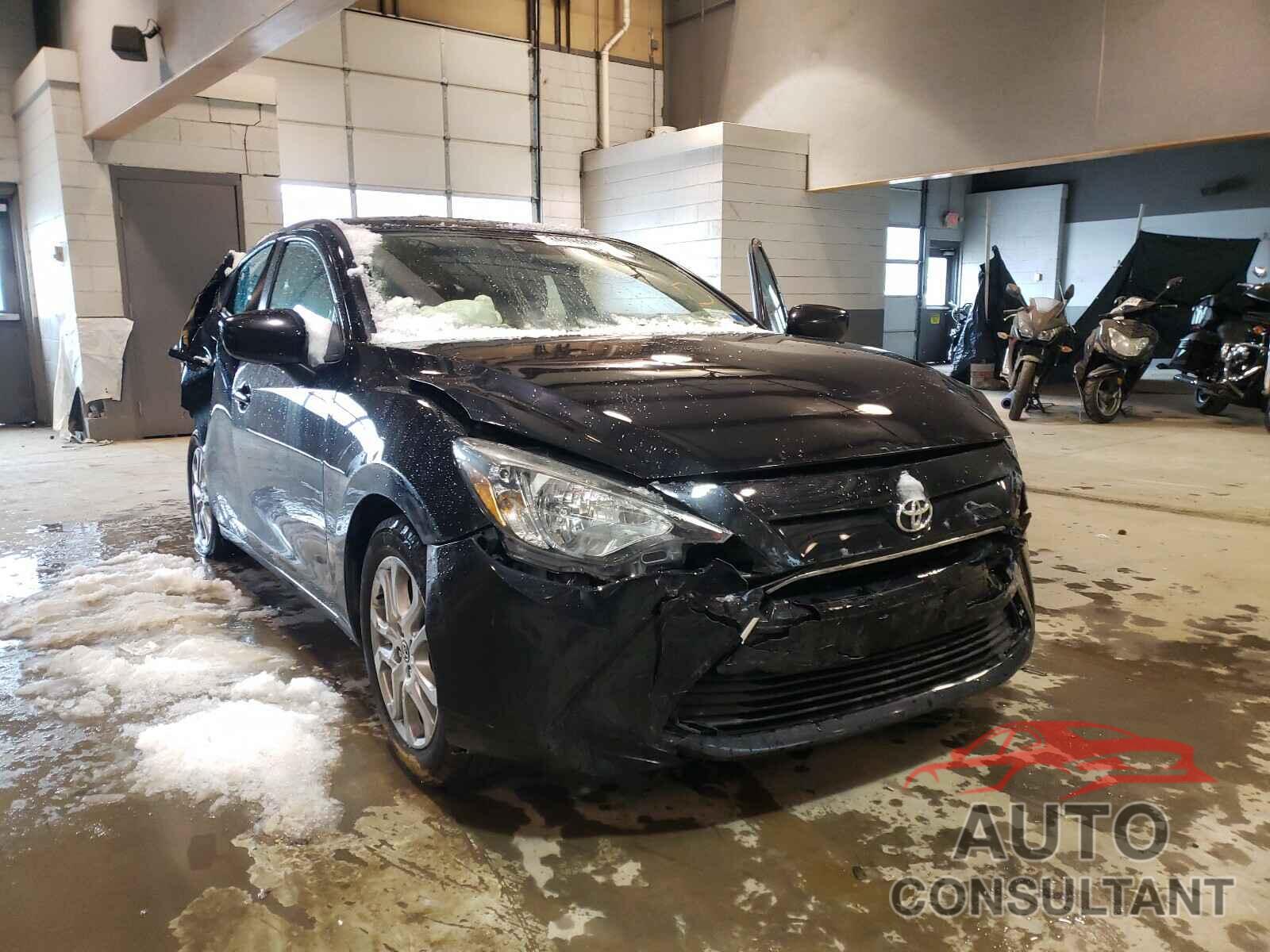 TOYOTA YARIS 2018 - 3MYDLBYV3JY326484