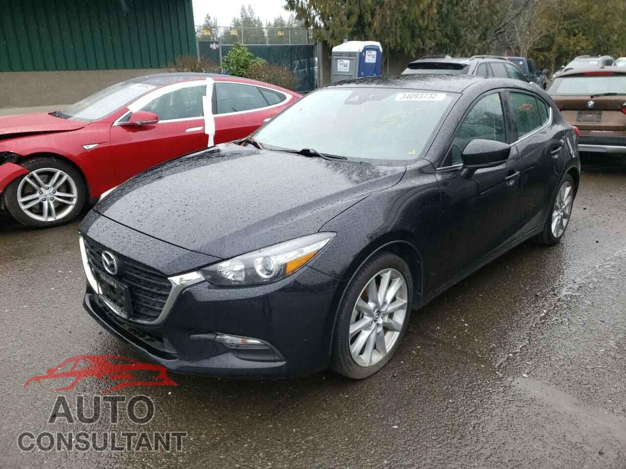 MAZDA 3 2017 - 3MZBN1L73HM155138