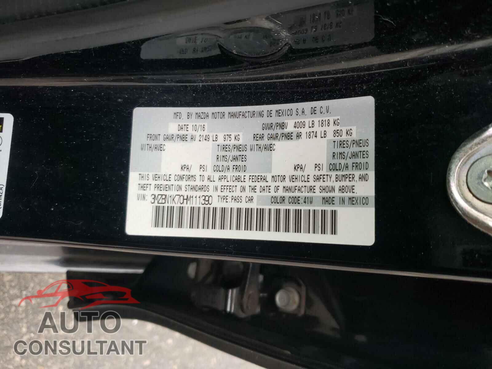 MAZDA 3 2017 - 3MZBN1K70HM111390