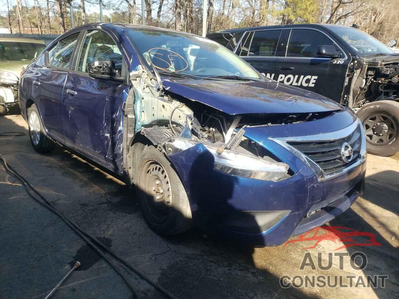 NISSAN VERSA 2018 - 3N1CN7AP7JL840593