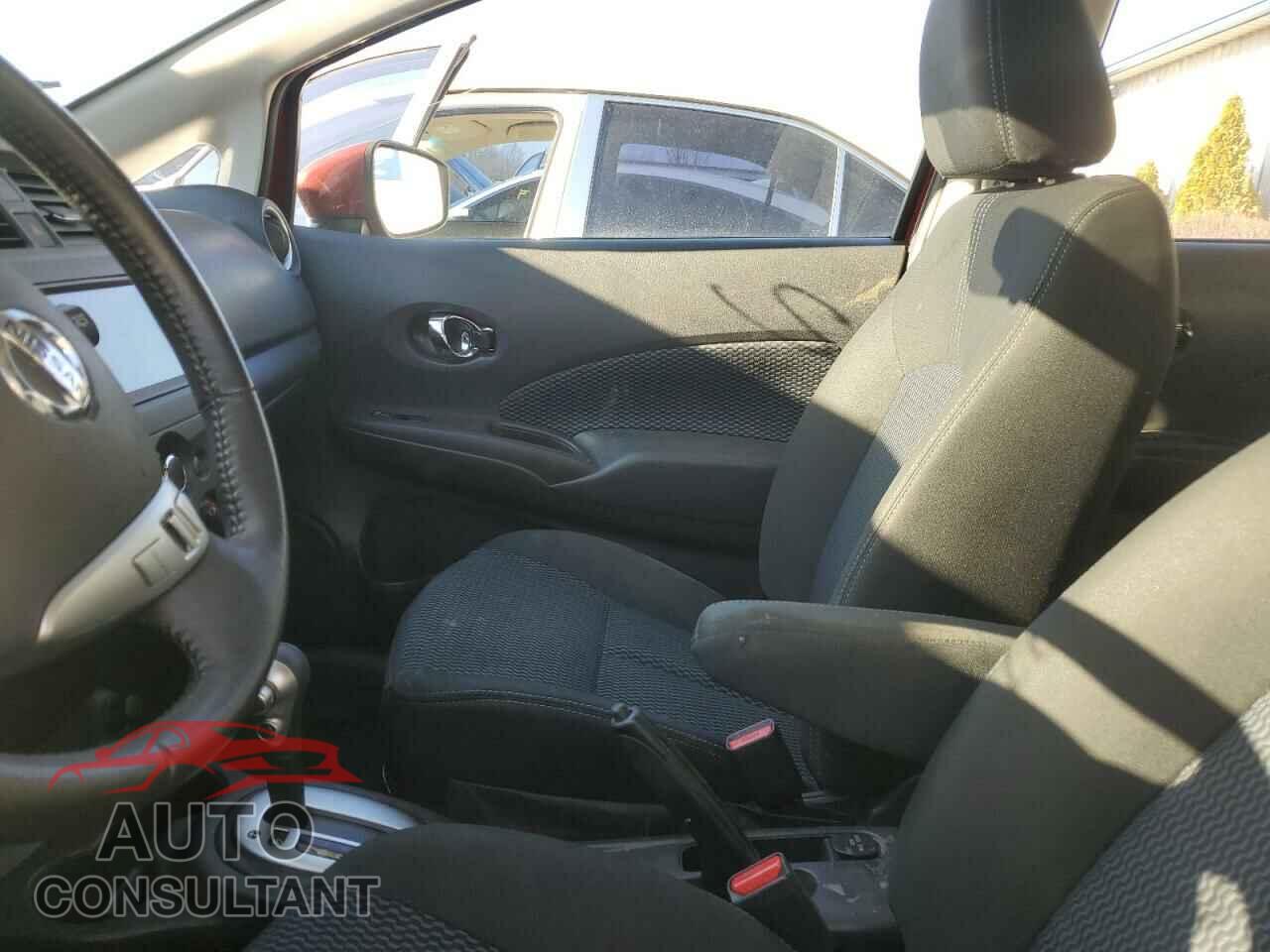 NISSAN VERSA 2019 - 3N1CE2CP5KL363695