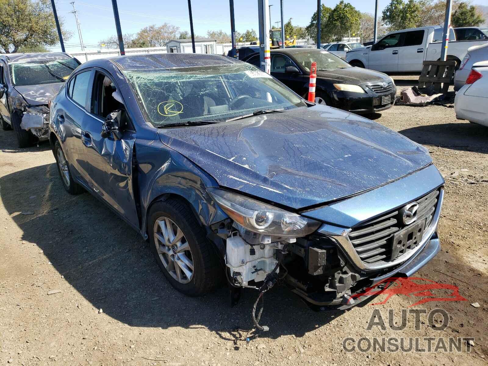 MAZDA 3 2017 - 3MZBN1U74HM104925