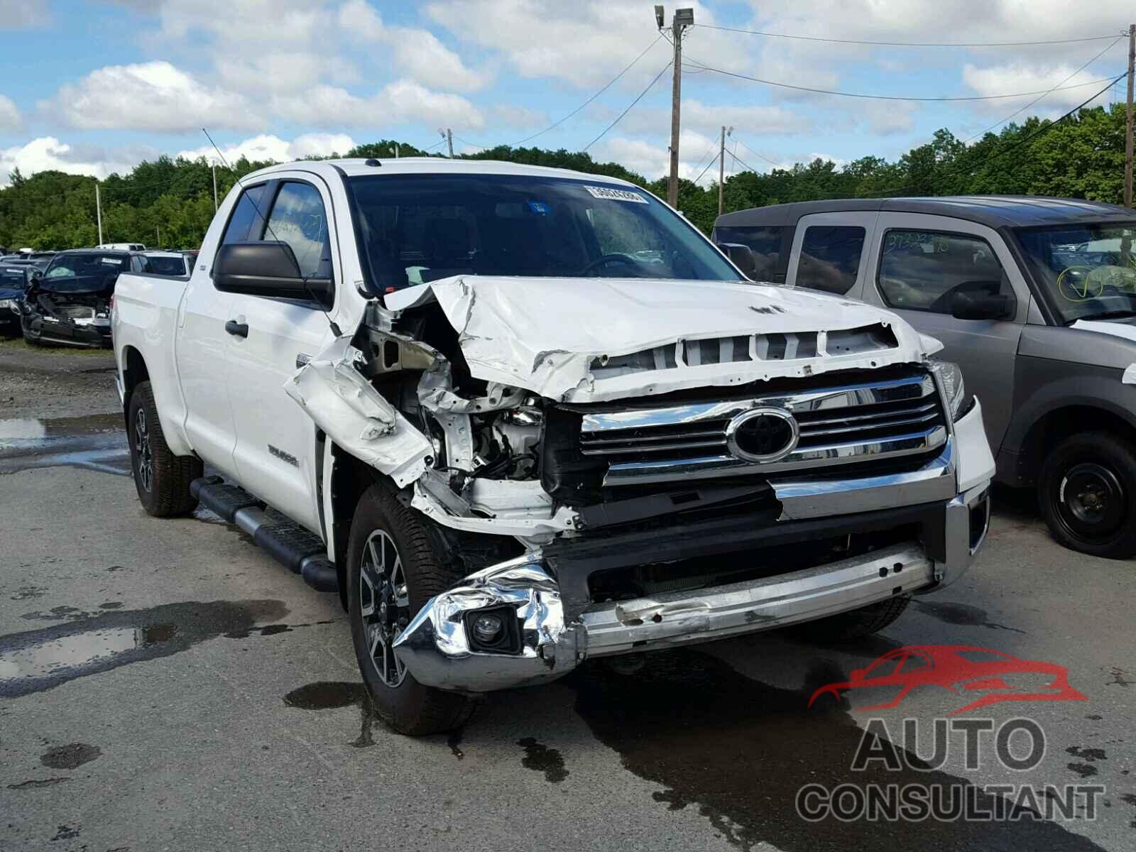 TOYOTA TUNDRA 2017 - 5TFUY5F10HX592641