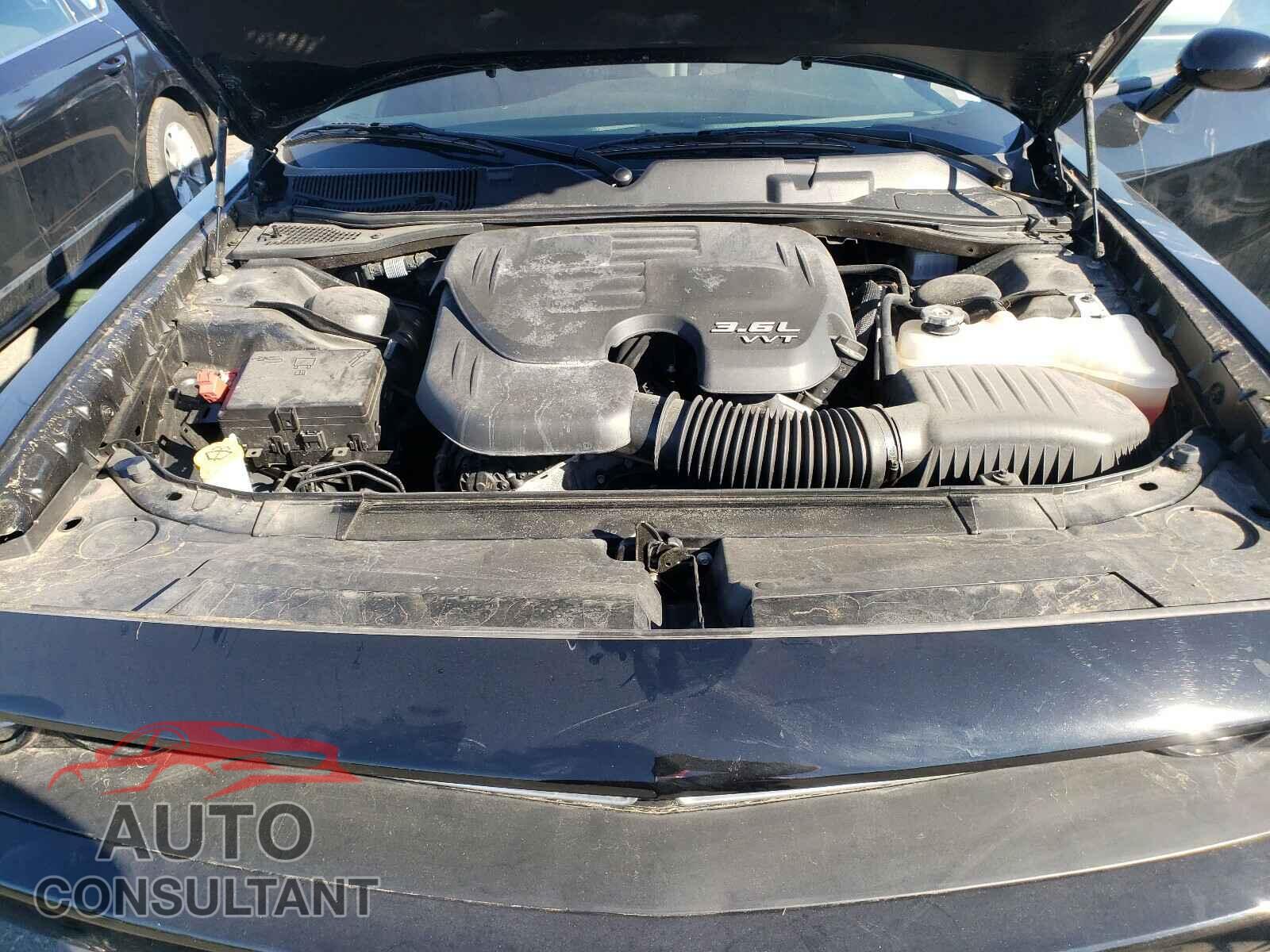 DODGE CHALLENGER 2019 - 2C3CDZKG0KH748041