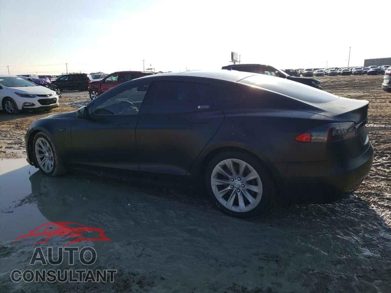 TESLA MODEL S 2016 - 5YJSA1E21GF143640